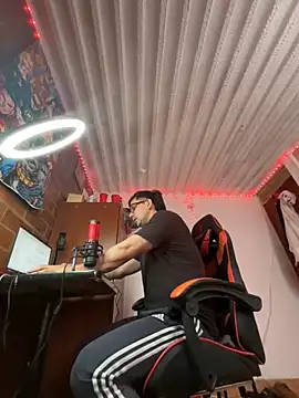 kaspar 6 online show from April 9, 6:46 pm