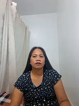 Hyacent27 online show from January 18, 3:27 pm