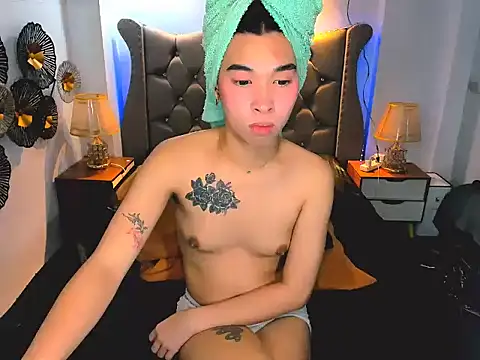Yourdreamgoddess online show from July 12, 3:47 pm