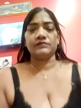 rashmi hott online show from October 6, 8:01 am