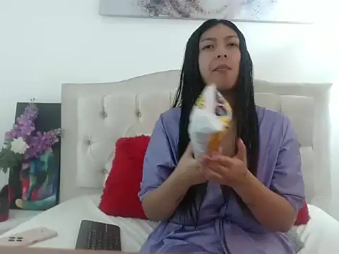 Snapshot of Crystal_Celeste1 chatting on December 5, 8:38 pm Crystal Celeste1 online show from December 5, 8:38 pm