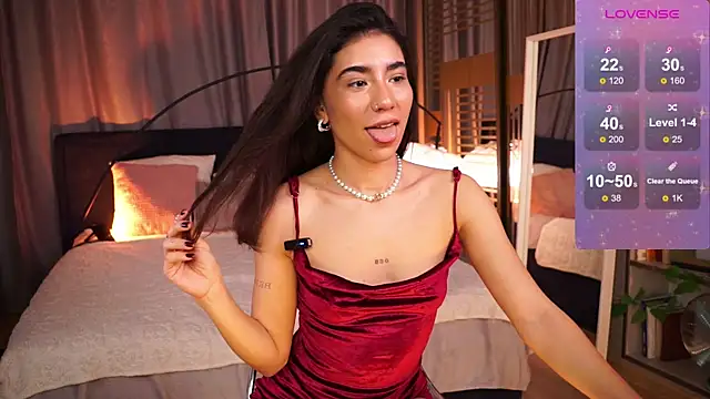 Snapshot of YokoKoko_ chatting on November 12, 5:52 am YokoKoko online show from November 12, 5:52 am