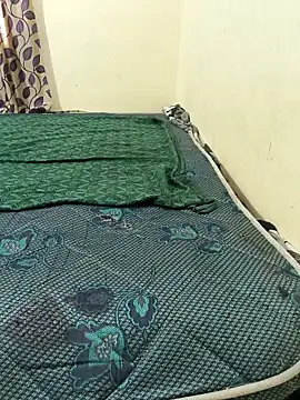 Snapshot of Chennai-couples chatting on October 12, 6:12 am Chennai-couples online show from October 12, 6:12 am