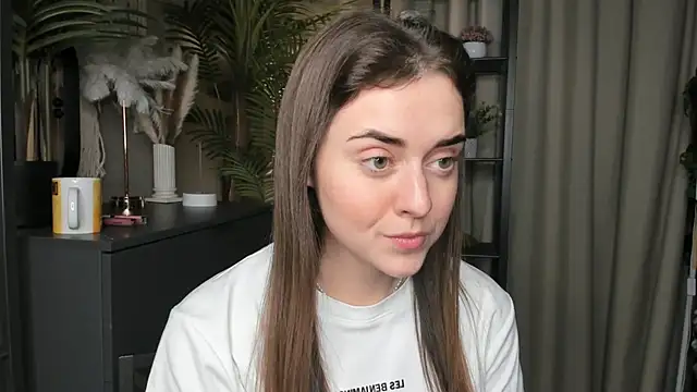 ThelmaJusto online show from November 9, 2:37 pm