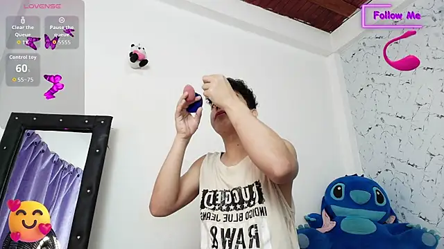 Dominic king7 online show from November 12, 9:25 pm