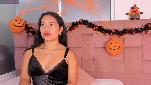 Amayavaldes online show from October 9, 1:36 am