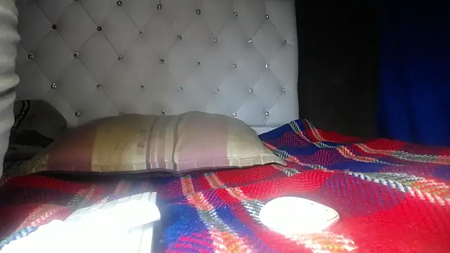 Snapshot of Gatica782 chatting on December 21, 4:52 am Gatica782 online show from December 21, 4:52 am