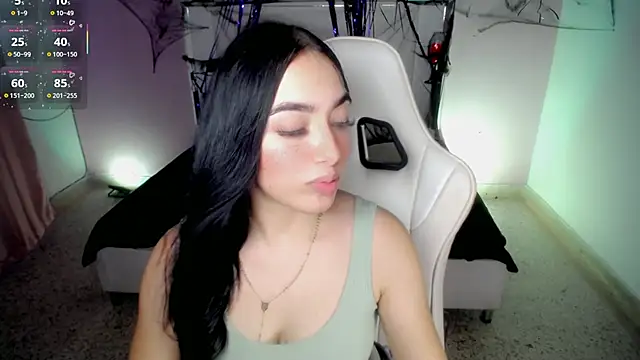 cielooo  online show from October 30, 8:31 pm