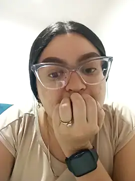 Mia glow  online show from October 15, 5:57 pm