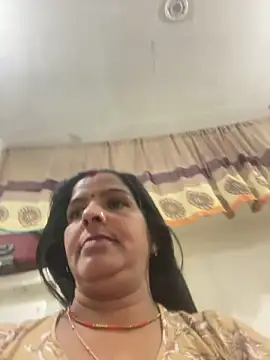 Snapshot of Sapnahot34 chatting on November 19, 5:18 am Sapnahot34 online show from November 19, 5:18 am