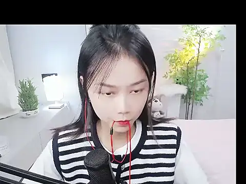 mili0923 online show from October 13, 2:39 pm