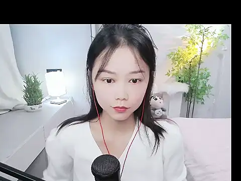 mili0923 online show from October 14, 2:07 pm