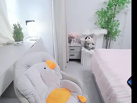 mili0923 online show from October 15, 6:57 am