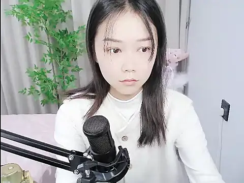 mili0923 online show from October 20, 7:20 am