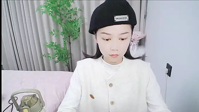 mili0923 online show from October 31, 6:25 am