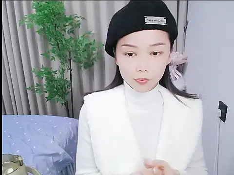 mili0923 online show from November 15, 1:40 pm