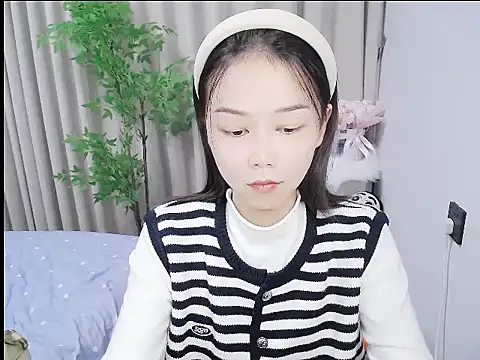 mili0923 online show from November 16, 2:22 pm