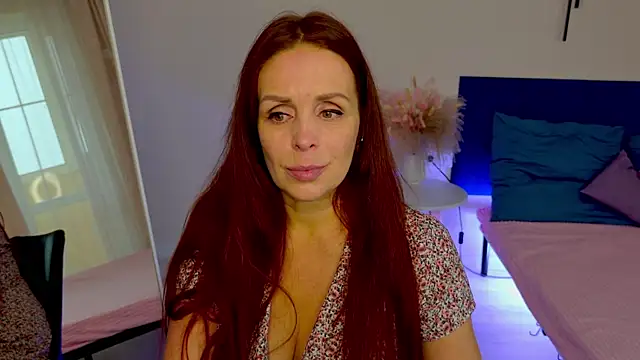 Alexis Lovely online show from October 21, 5:19 am