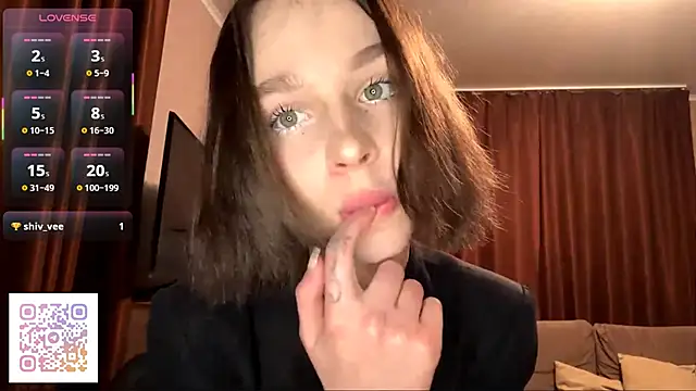 TerrellSroufe online show from October 22, 7:35 pm