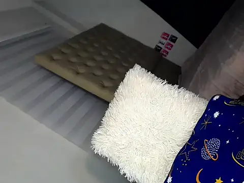 Snapshot of sexy_calista chatting on October 17, 12:30 pm sexy calista online show from October 17, 12:30 pm