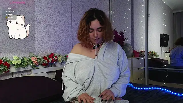  Mary Me online show from December 1, 7:08 pm