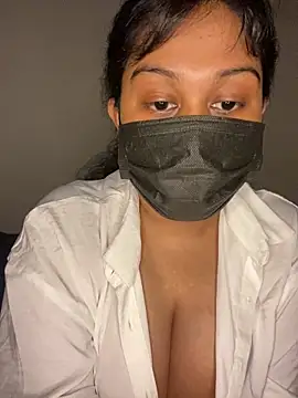 Snapshot of Monica__Bellucci__ chatting on October 25, 4:13 pm Monica Bellucci online show from October 25, 4:13 pm