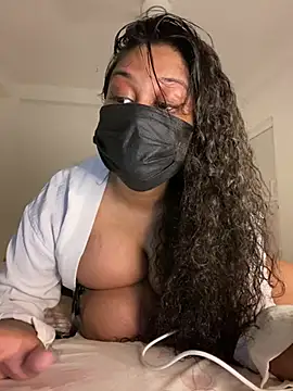 Monica  Bellucci   online show from March 20, 4:12 pm