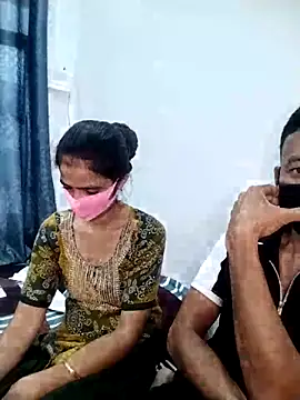 Aarzoo Arman online show from October 7, 3:25 am