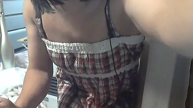 nao4847 online show from October 8, 11:52 am