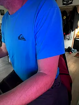 smkbustr online show from November 6, 8:43 pm