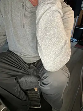 smkbustr online show from November 11, 8:09 pm