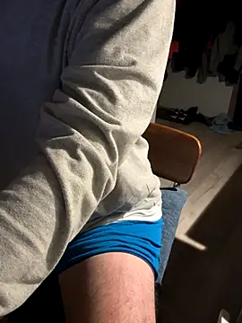 smkbustr online show from November 29, 11:08 pm