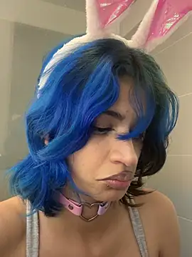 sukulaurens online show from March 13, 12:06 am