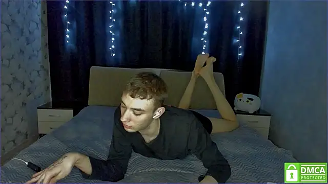 felixcurt69 online show from March 6, 8:05 pm