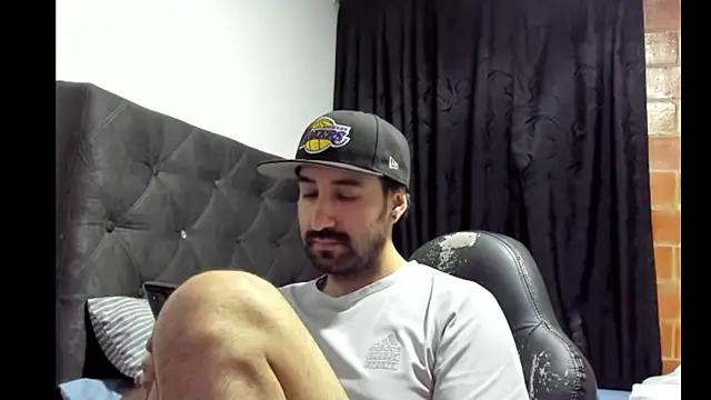 coolfriki online show from November 5, 3:06 am