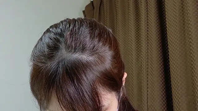 Snapshot of mio_k1 chatting on October 22, 1:11 pm mio k1 online show from October 22, 1:11 pm