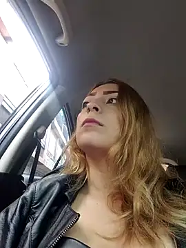 miaaeuphoriaa online show from November 4, 7:24 pm