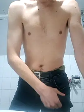 Snapshot of Aragis35 chatting on November 2, 10:12 pm Aragis35 online show from November 2, 10:12 pm