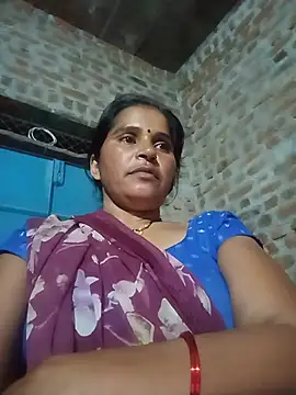 Snapshot of Nm_sanjna chatting on July 3, 11:11 pm Nm sanjna online show from July 3, 11:11 pm