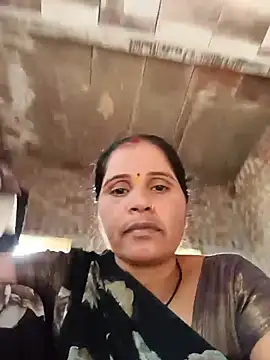 Snapshot of Nm_sanjna chatting on July 9, 5:00 am Nm sanjna online show from July 9, 5:00 am