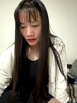 TrangNemo online show from October 28, 12:30 pm