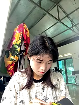 Mylinh- online show from October 10, 1:59 am