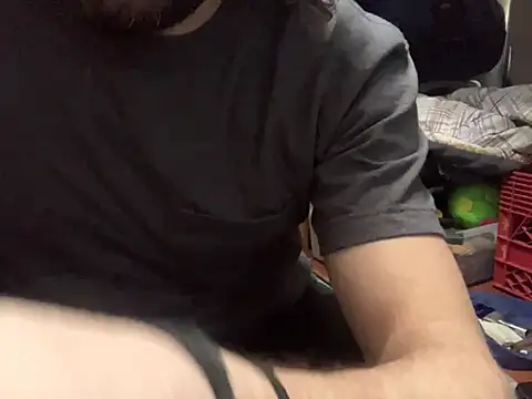 Snapshot of LumpaCoal chatting on December 15, 8:02 pm LumpaCoal online show from December 15, 8:02 pm