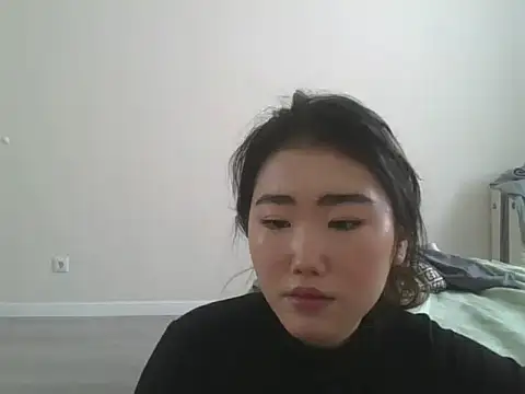 Snapshot of Zorivale chatting on February 6, 9:56 am Zorivale online show from February 6, 9:56 am