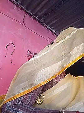 Snapshot of Cr_sonam chatting on February 12, 4:29 am Cr sonam online show from February 12, 4:29 am