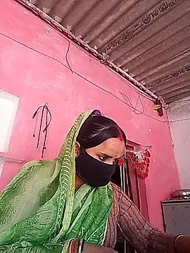 Snapshot of Cr_sonam chatting on February 25, 6:34 am Cr sonam online show from February 25, 6:34 am