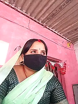 Snapshot of Cr_sonam chatting on March 1, 6:48 am Cr sonam online show from March 1, 6:48 am