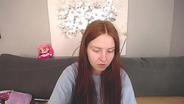 Snapshot of Evarey_ chatting on October 9, 4:32 am Evarey online show from October 9, 4:32 am