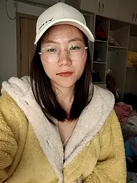 nini10052025 online show from December 2, 4:02 pm