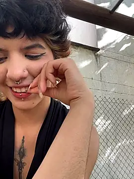 Snapshot of eva_caos chatting on November 7, 7:47 pm eva caos online show from November 7, 7:47 pm